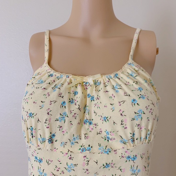 yellow ditsy milkmaid mini dress💐 SOLD - Picture 2 of 3